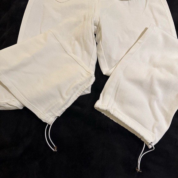 New Cargo Pants - Picture 5 of 5